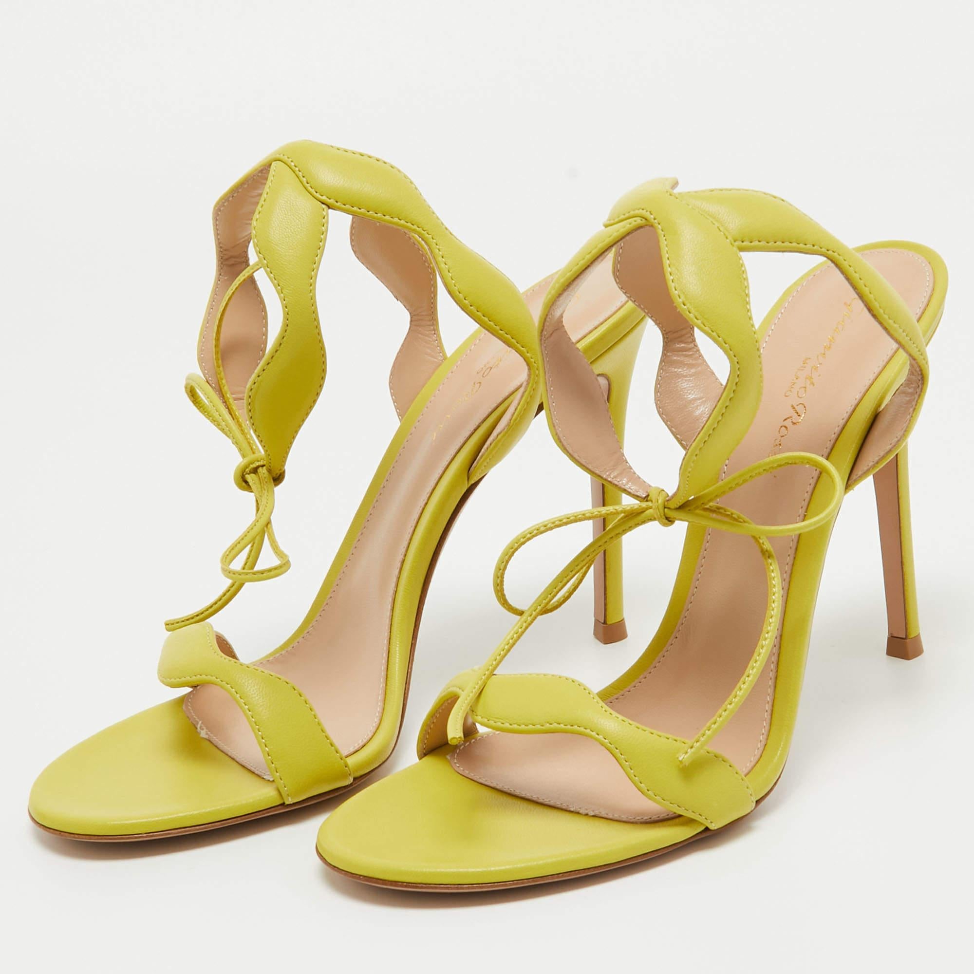 Beige Gianvito Rossi Green Leather Nappa Cider Ankle Wrap Sandals Size 39.5