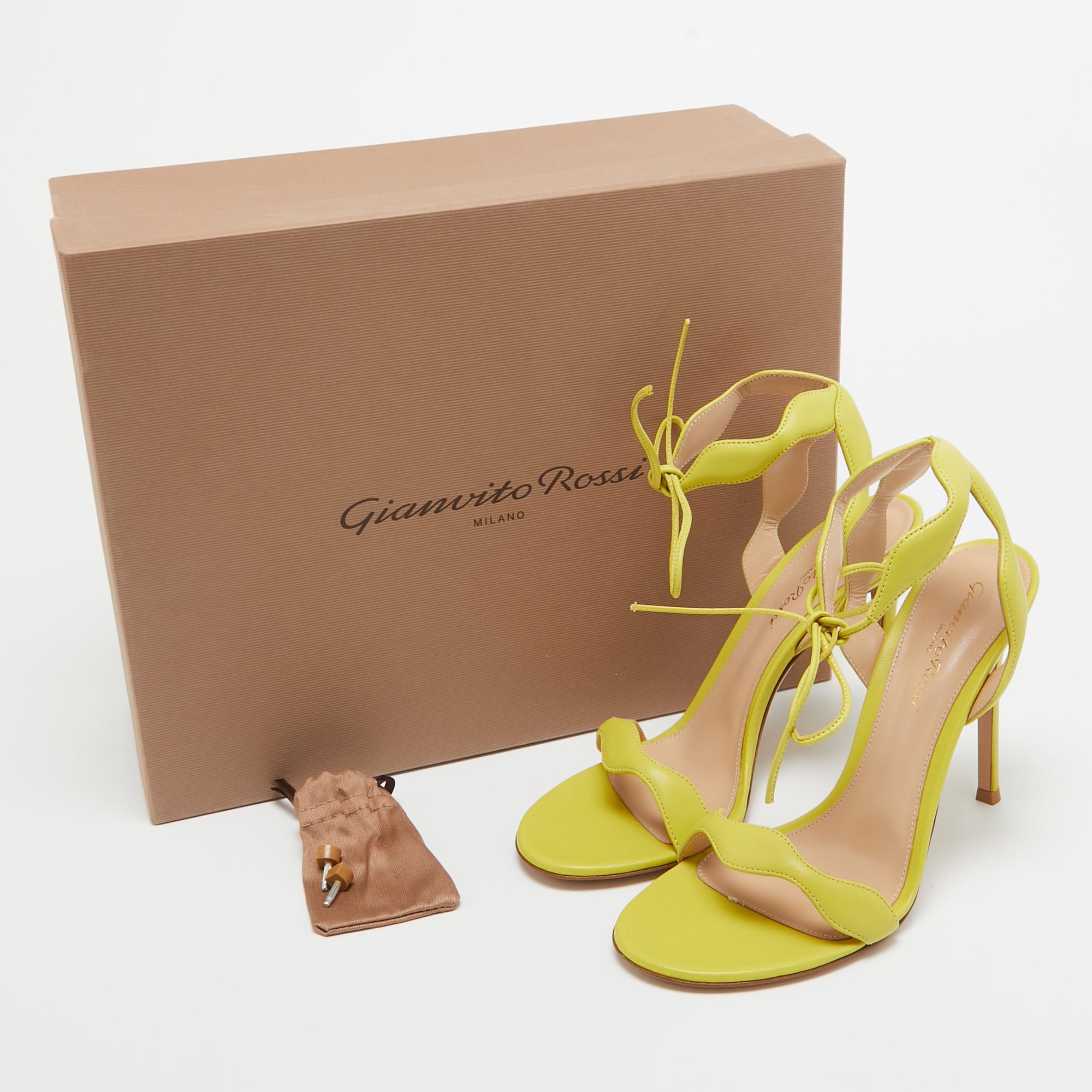 Gianvito Rossi Green Leather Wavy Ankle Tie Sandals Size 38 4