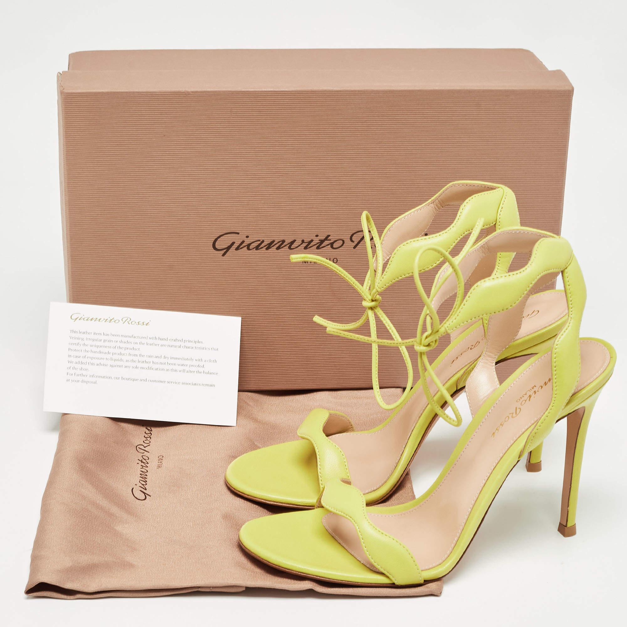 Gianvito Rossi Green Leather Wavy Ankle Tie Sandals Size 38.5 4