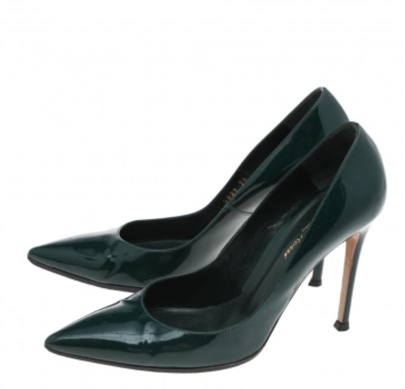 Gianvito Rossi Greene & Greene Pumps a punta in pelle verniciata Taglia 39 in vendita 2