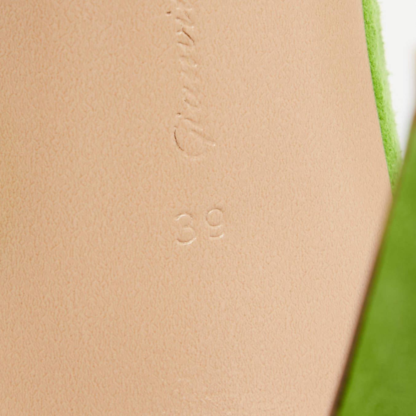 Gianvito Rossi - Sandales Montecarlo en daim vert ornées de cristaux, taille 39 Pour femmes en vente