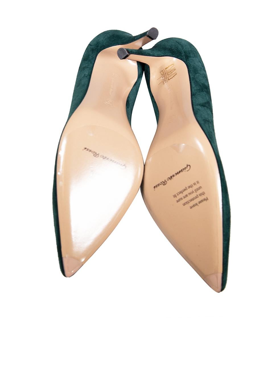 Women's Gianvito Rossi Green Suede Pointed Toe Pumps Size IT 38 For Sale