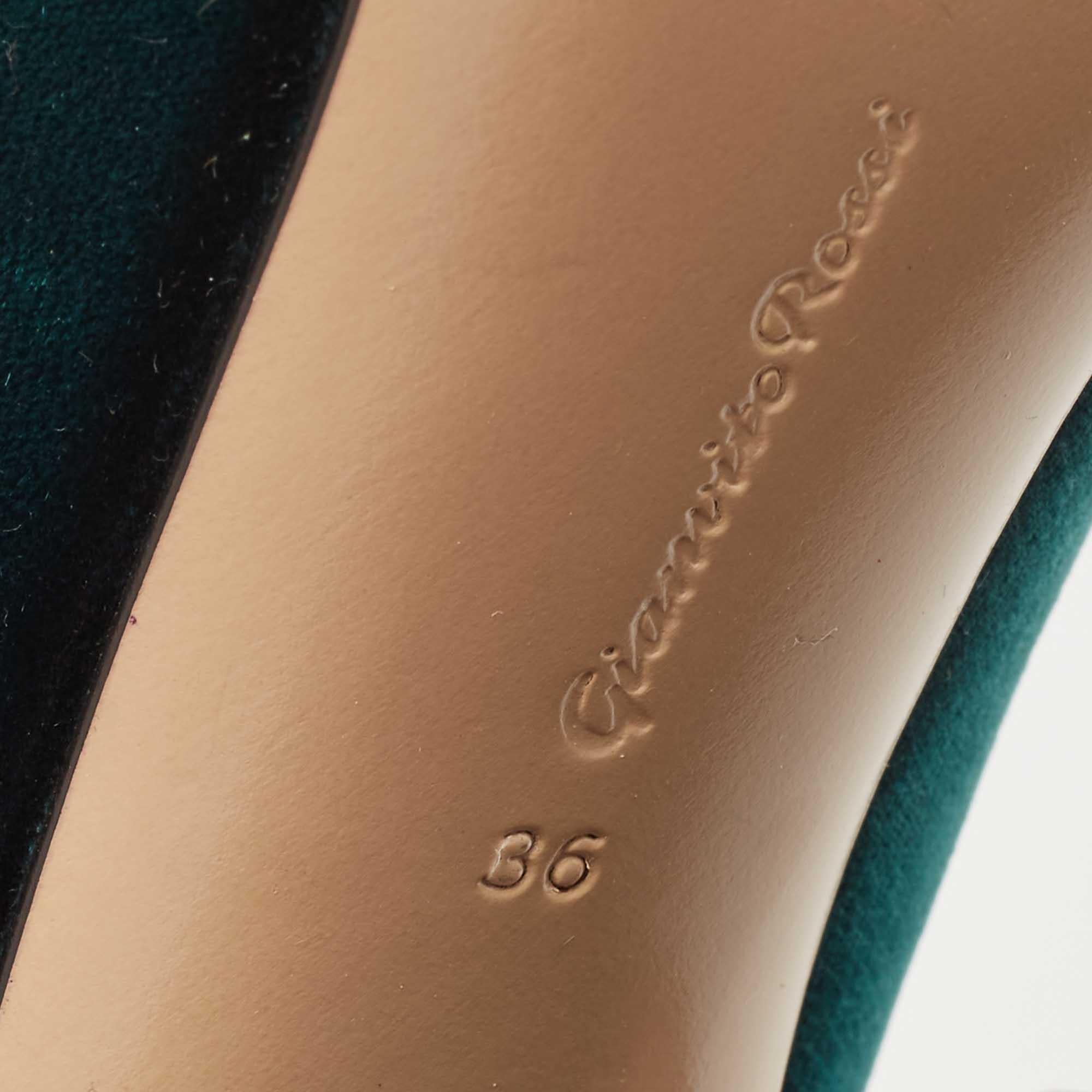 Gianvito Rossi Greene & Greene Lorrain Mary Jane Pumps Misura 36 in vendita 2