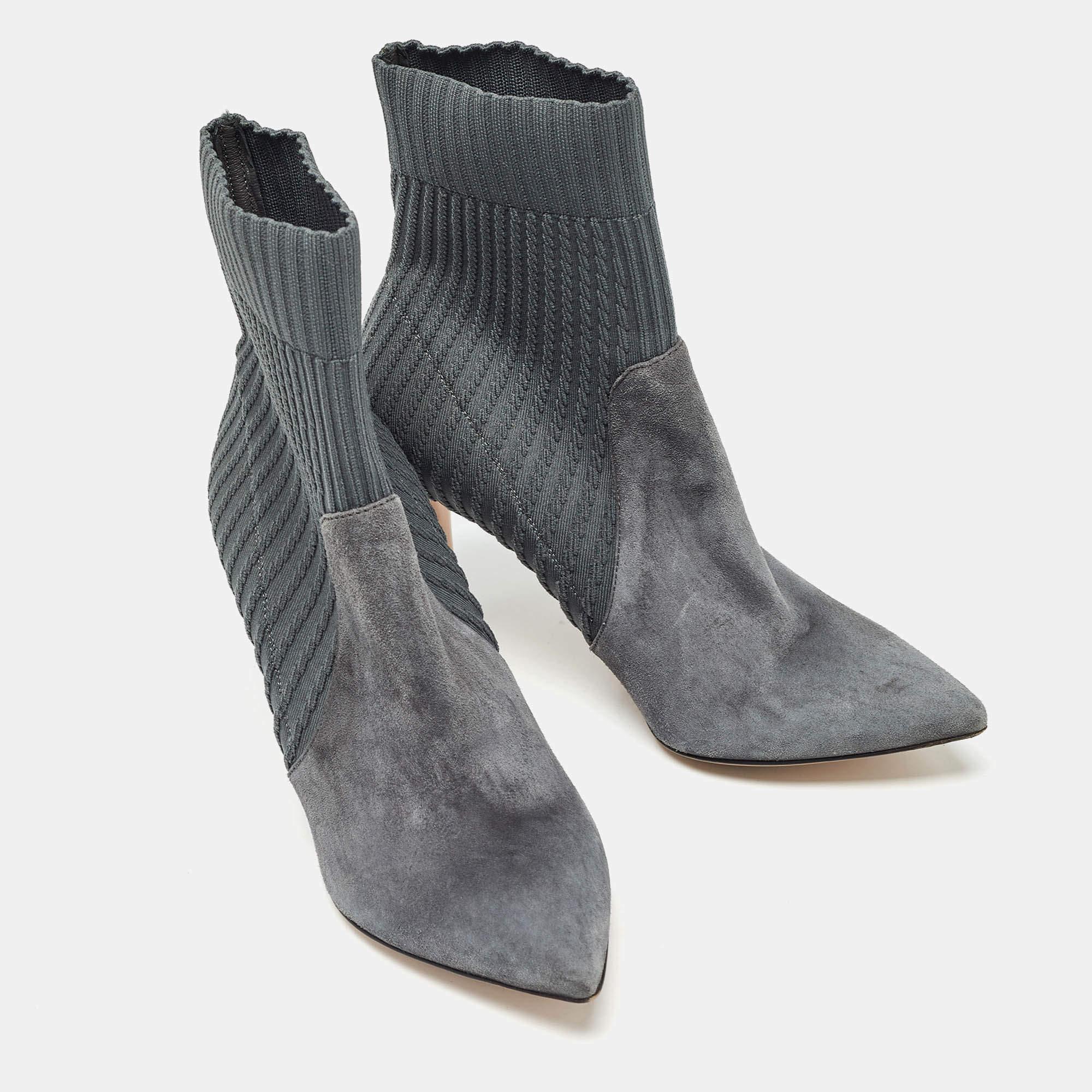 Gianvito Rossi - Bottines Katie en tricot gris et daim, taille 36,5 Bon état - En vente à Dubai, Al Qouz 2