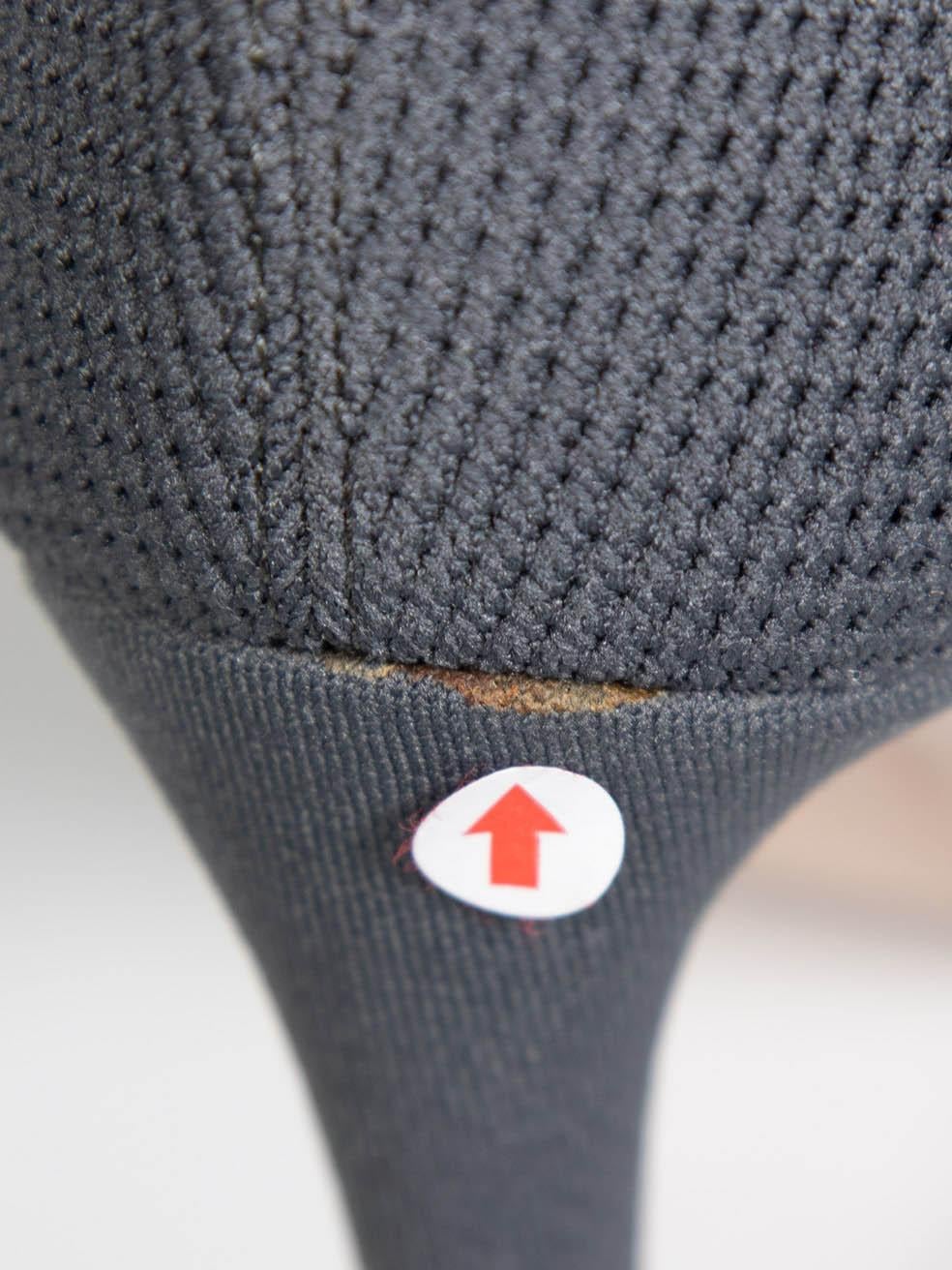 Gianvito Rossi - Bottes chaussettes à bout ouvert grises, taille IT 36,5 en vente 1