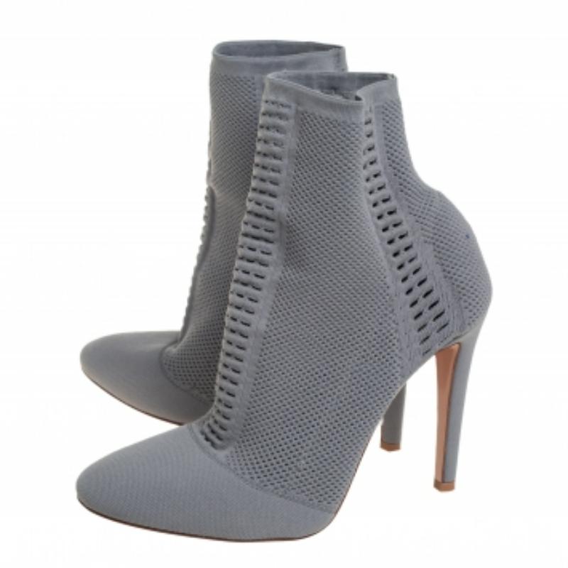 Gianvito Rossi Grey Stretch Knit Thurlow Ankle Boots Size 39 For Sale 3