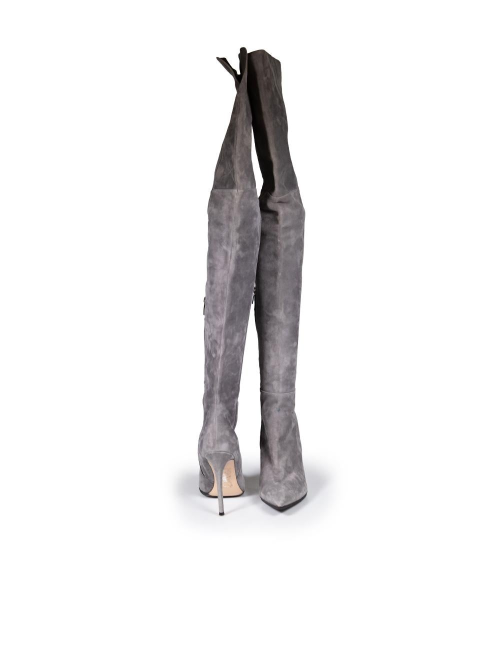 Gianvito Rossi Grau Wildleder Bea Cuissard 105 Stiefel Größe IT 40 im Zustand „Hervorragend“ im Angebot in London, GB