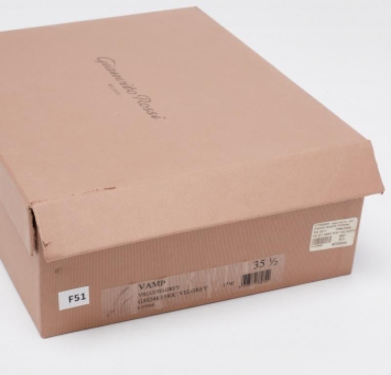 Gianvito Rossi Botines Peep-Toe de terciopelo gris Tamaño 35.5 en venta 5