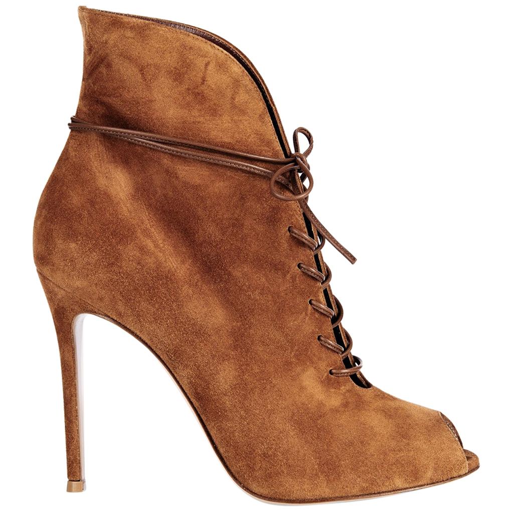Gianvito Rossi Jane Suede Lace-Up Boots