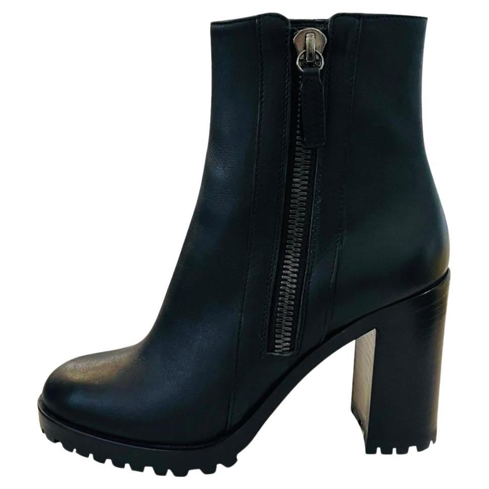 Gianvito Rossi Leather Ankle Boots For Sale
