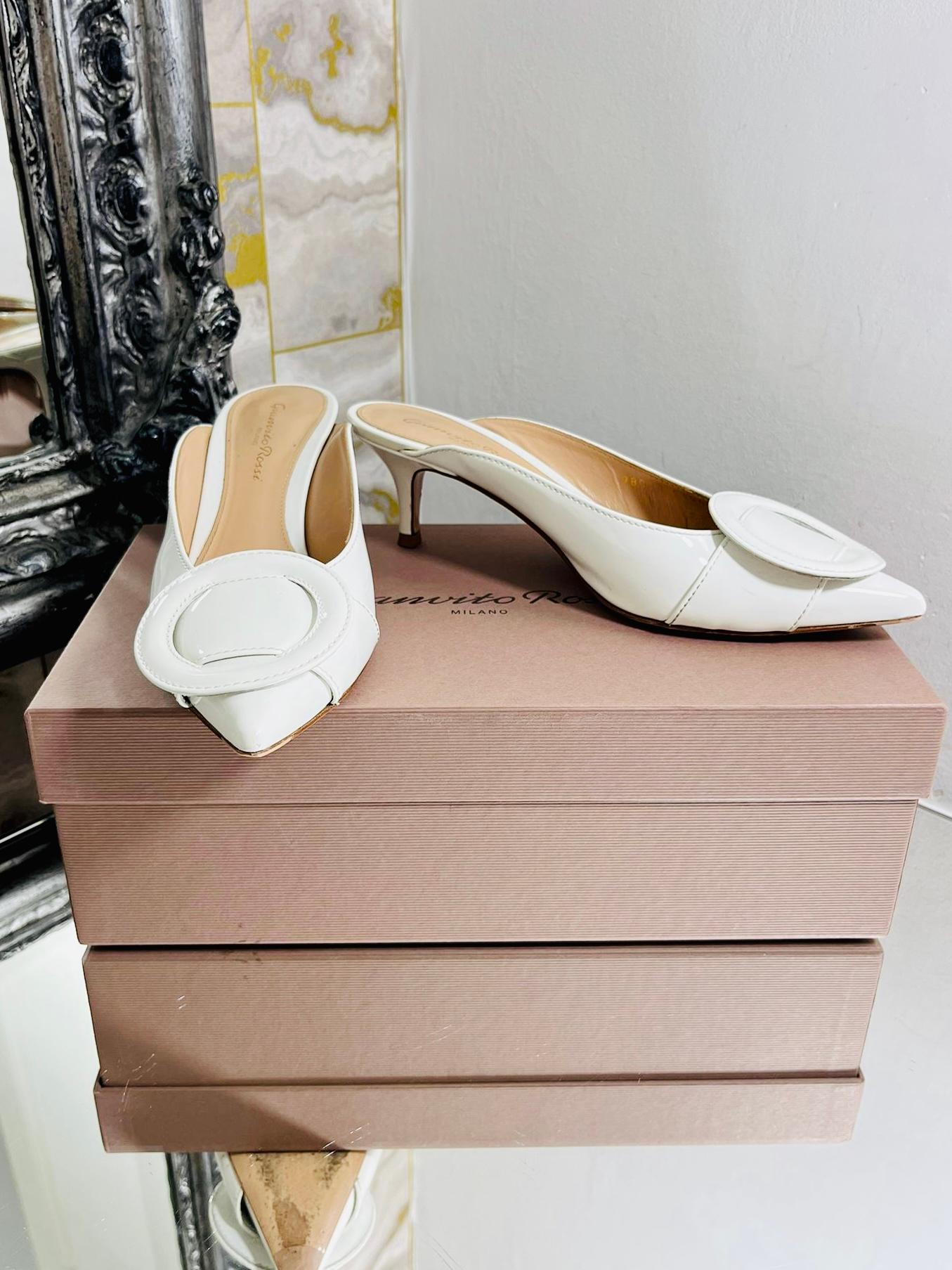 Gianvito Rossi Leather Round Buckle Mules In Good Condition For Sale In London, GB