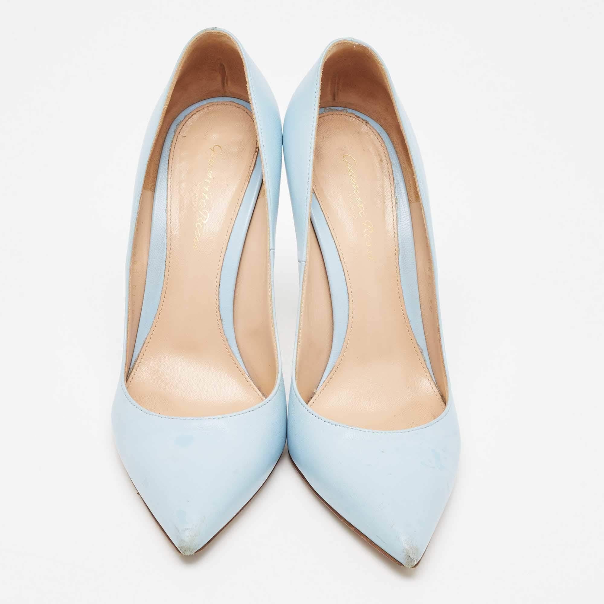 Gray Gianvito Rossi Light Blue Leather Pointed Toe Pumps Size 39 For Sale
