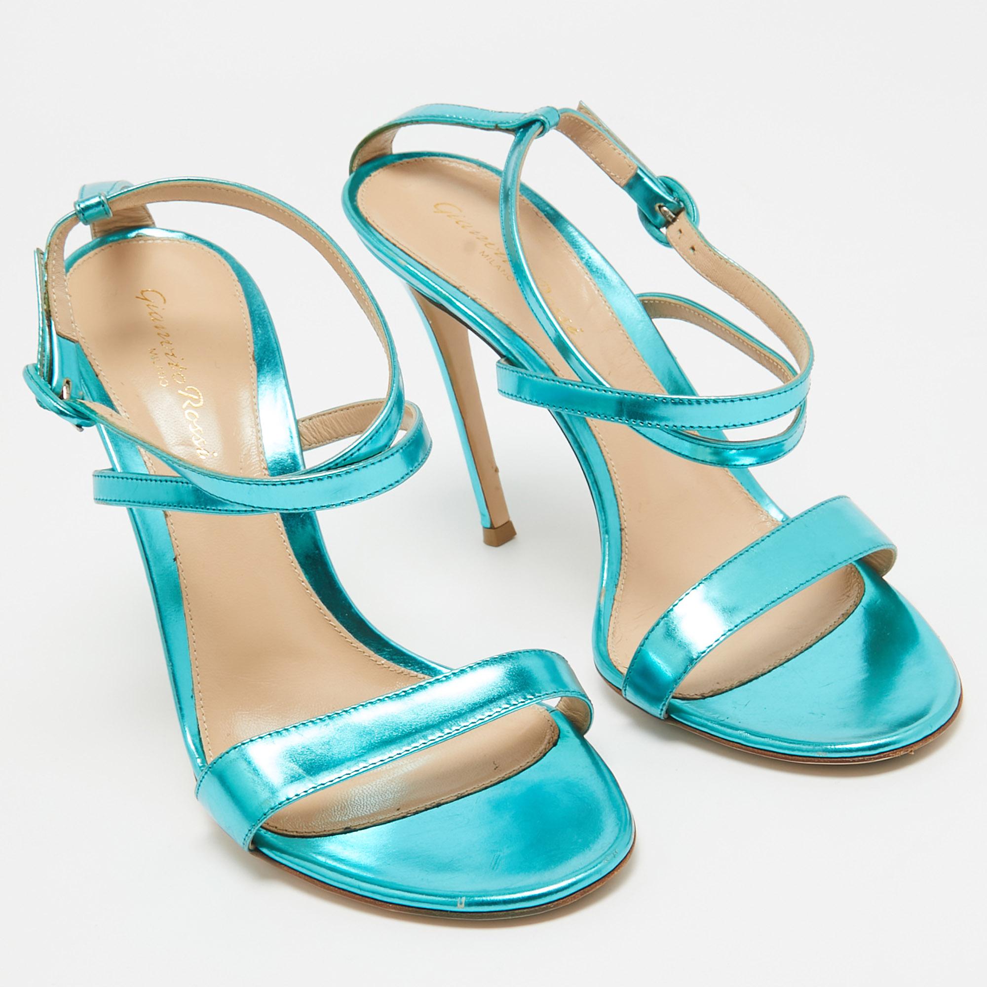 Women's Gianvito Rossi Metallic Blue Leather Cross Ankle Strap Sandals Size 39 For Sale