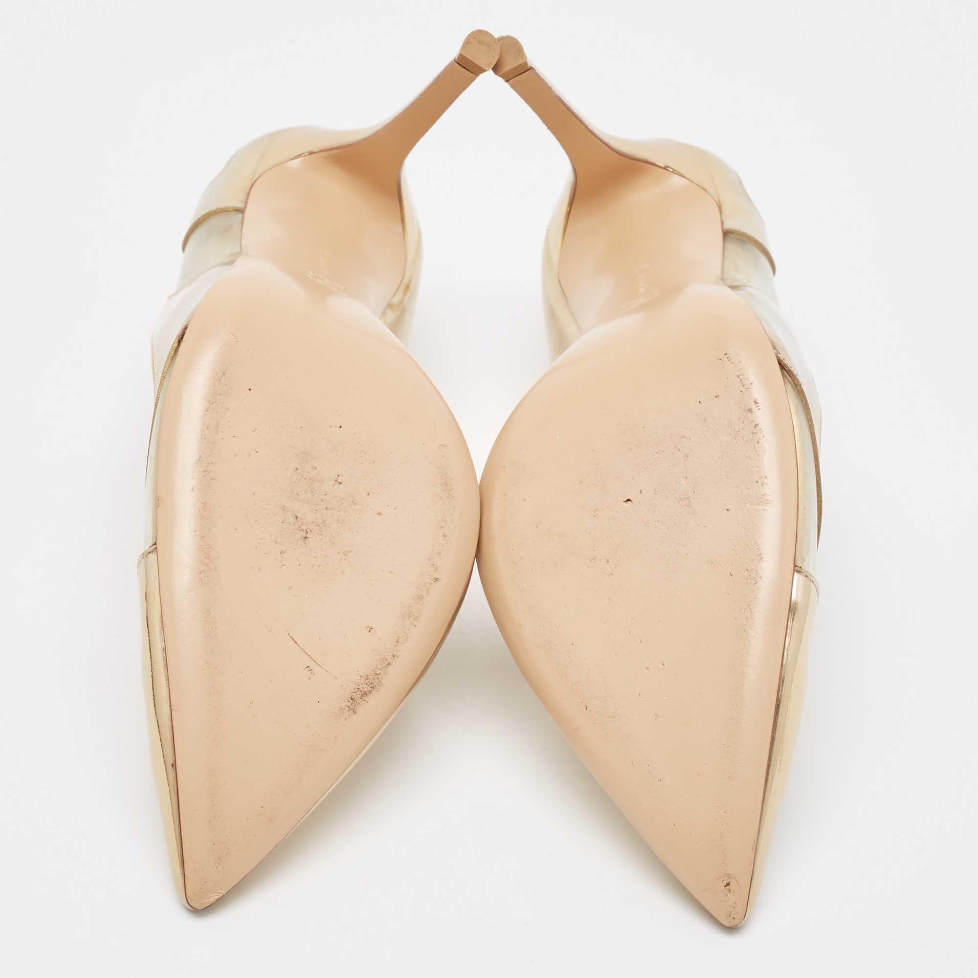 Gianvito Rossi Metallic Gold PVC and Leather Pointed Toe Pumps Size 41 For Sale 2