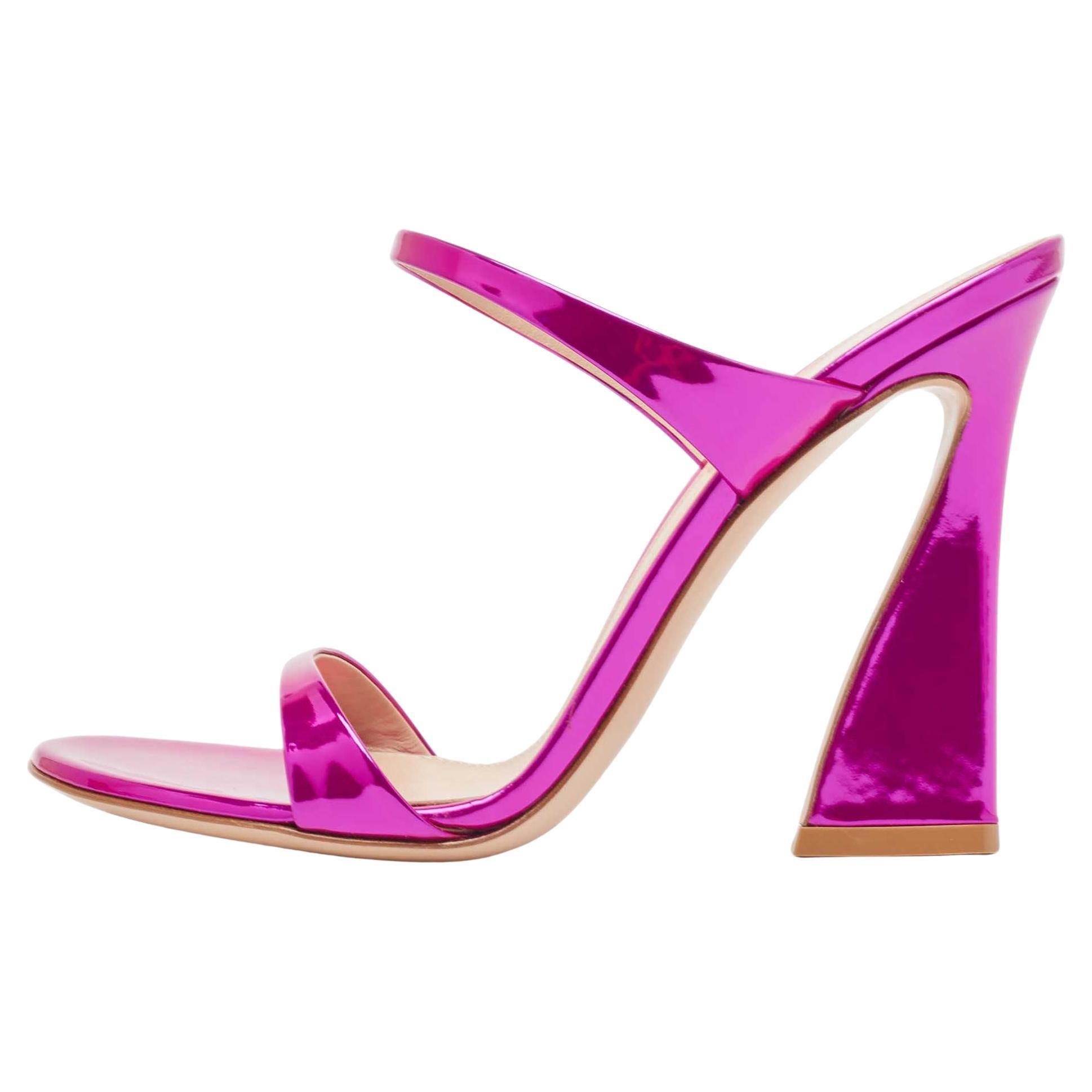 Gianvito Rossi Metallic Pink Leather Aura Sandals Size 36 For Sale