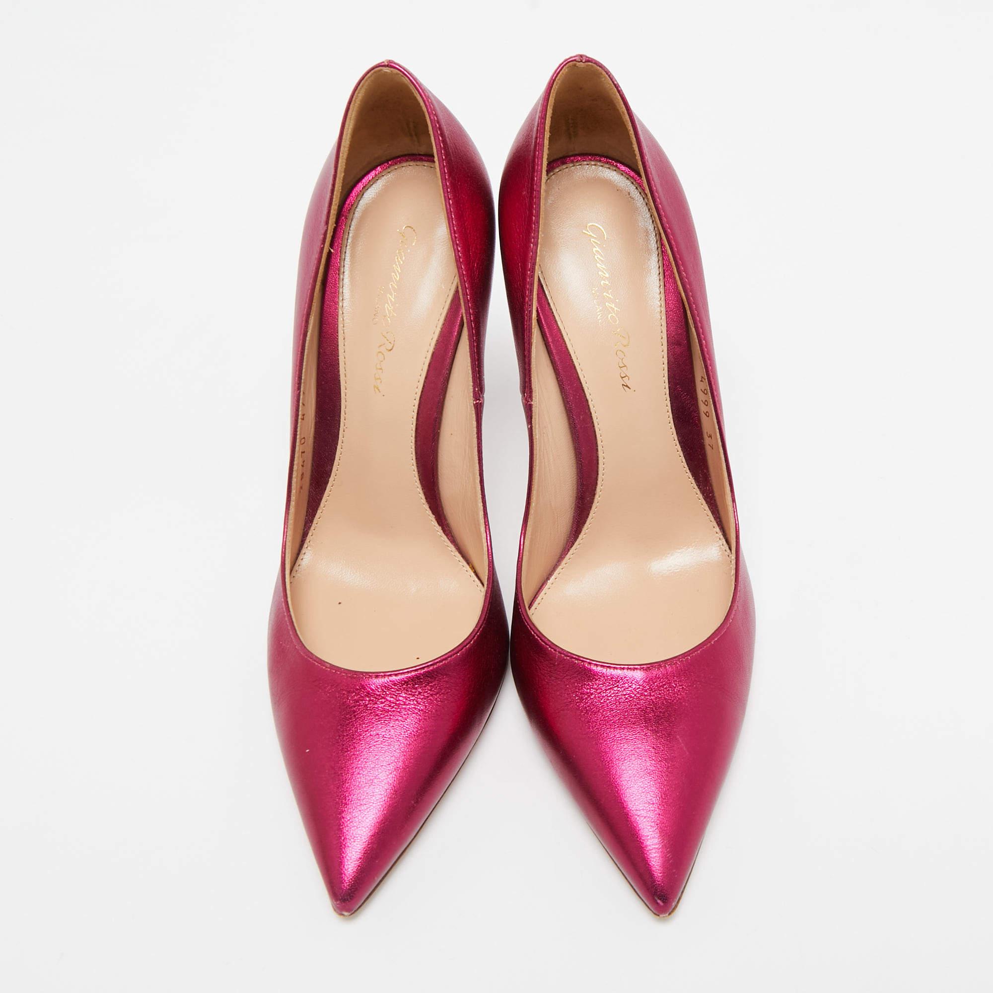 Gianvito Rossi Metallic Pink Leather Gianvito Pumps Size 37 In Good Condition For Sale In Dubai, Al Qouz 2
