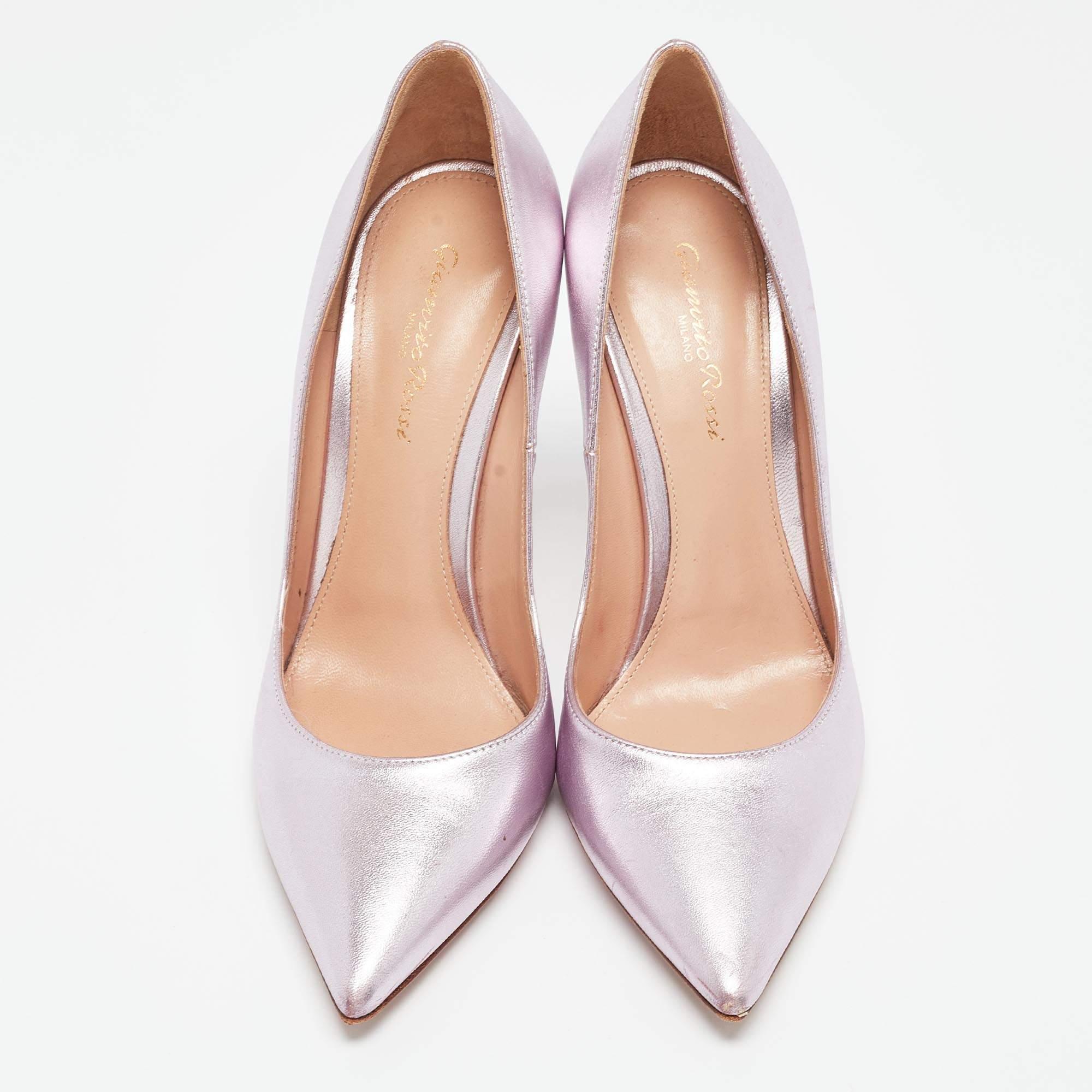Gianvito Rossi Metallic Lila Leder Gianvito Pumps Größe 39 (Grau) im Angebot