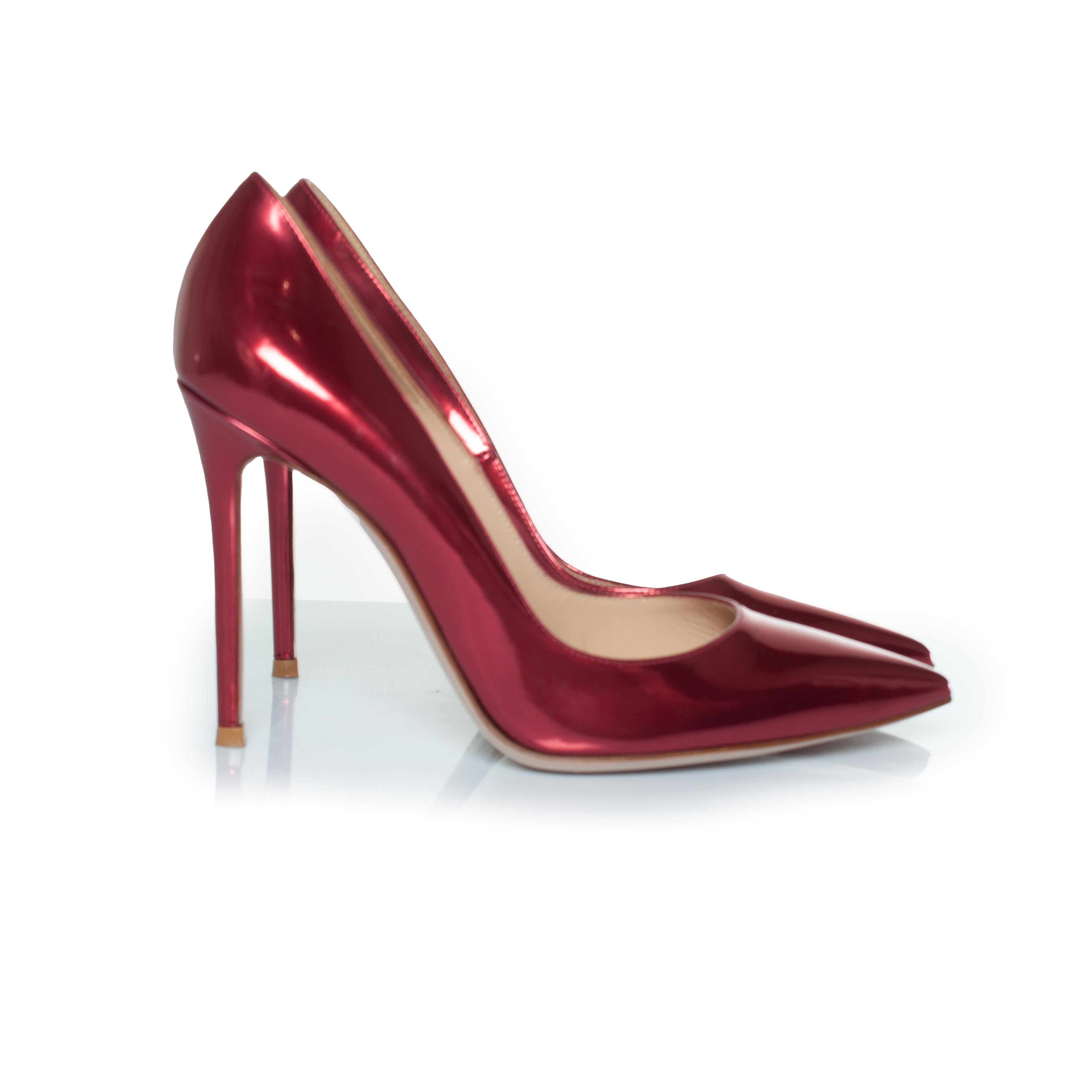 Women's Gianvito Rossi, Mirrored red leather pumps For Sale