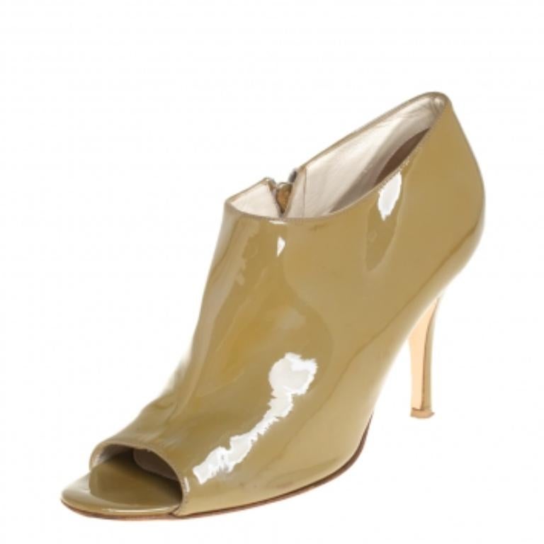 Women's Gianvito Rossi Olive Green Patent Leather Open Toe Booties Size 39 For Sale
