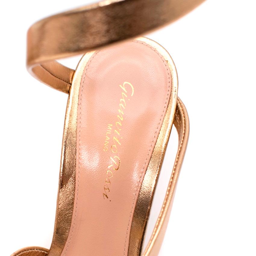 Women's Gianvito Rossi Opera 105 Metallic Leather Sandals For Sale