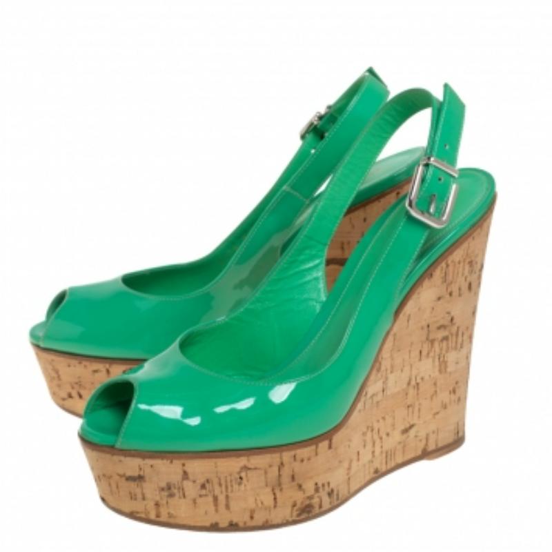 Brown Gianvito Rossi Patent Leather Cork Wedge Platform Slingback Sandals Size 37 For Sale