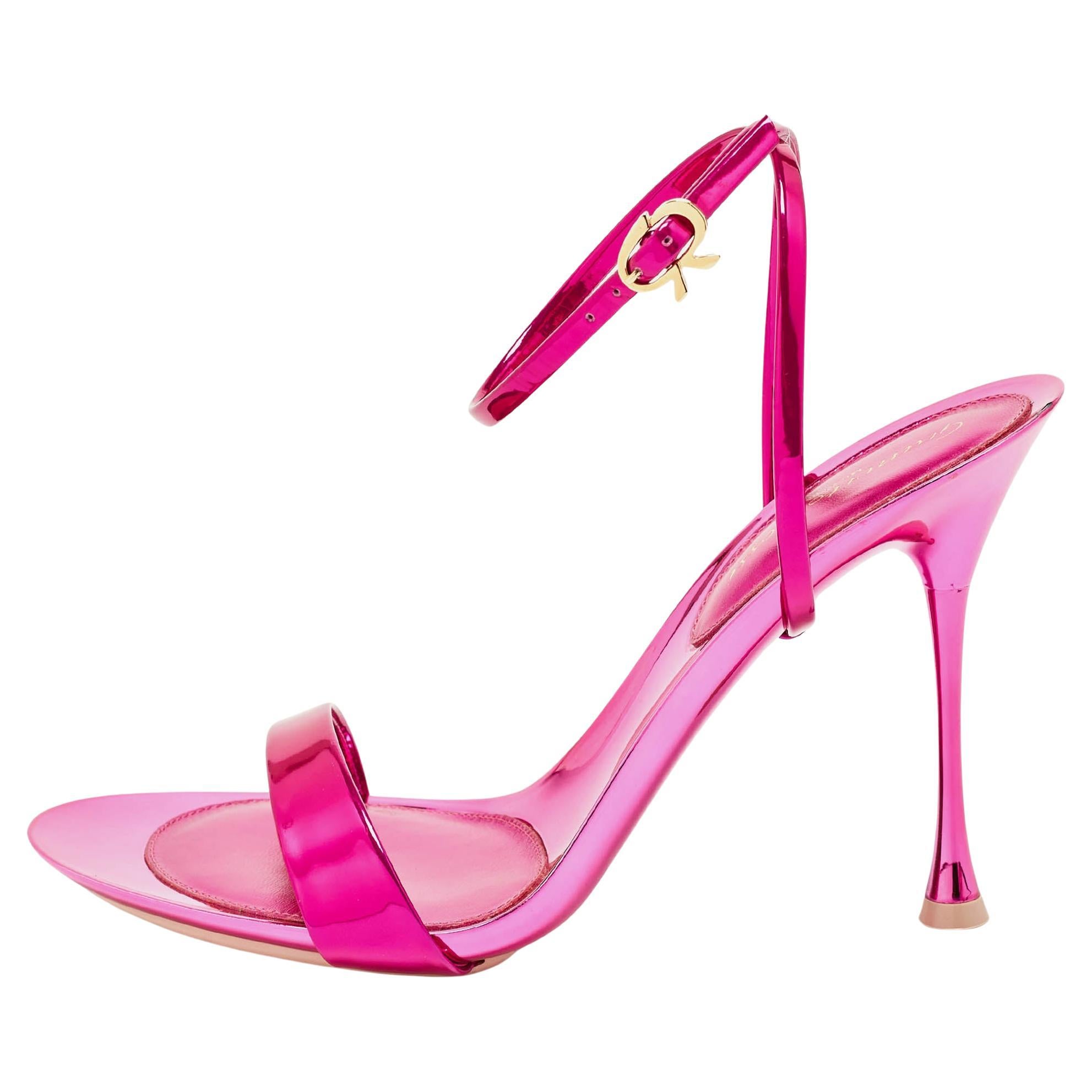 Gianvito Rossi Pink Patent Leather Spice Ribbon Sandals Size 39 For Sale