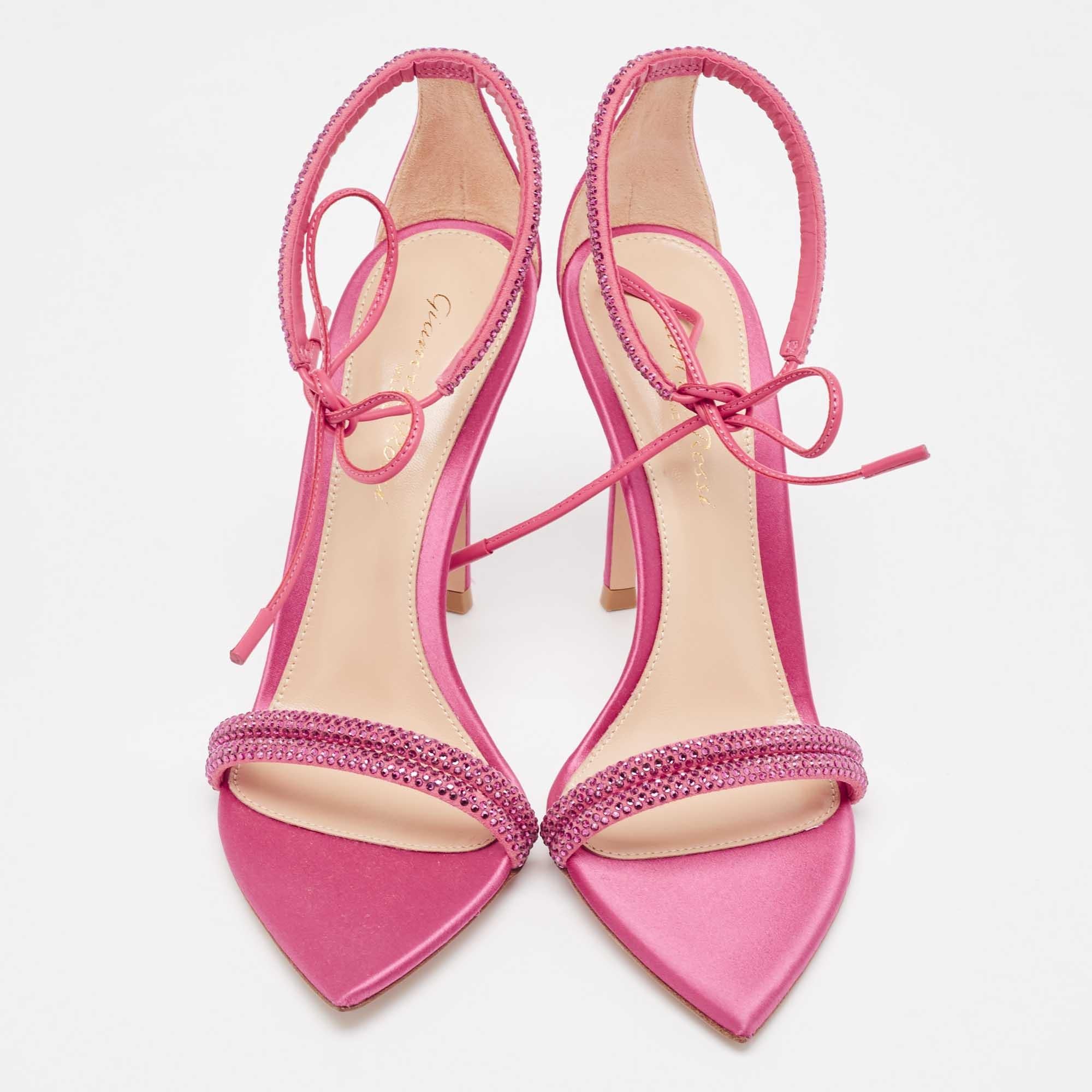 These sandals will frame your feet in an elegant manner. Crafted from quality materials, they display a classy design and comfortable insoles.

Includes
Original Dustbag, Original Box, Info Card