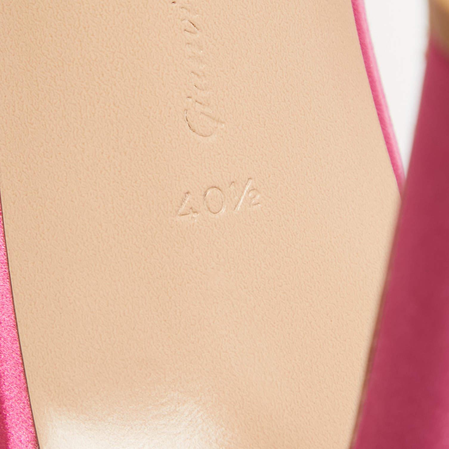 Gianvito Rossi Sandalias Montecarlo de satén rosa con adornos Talla 40.5 en venta 3