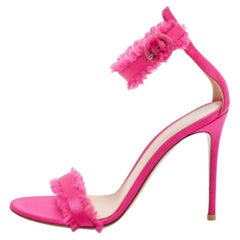 Gianvito Rossi Sandalias de satén rosa Portofino con flecos talla 39