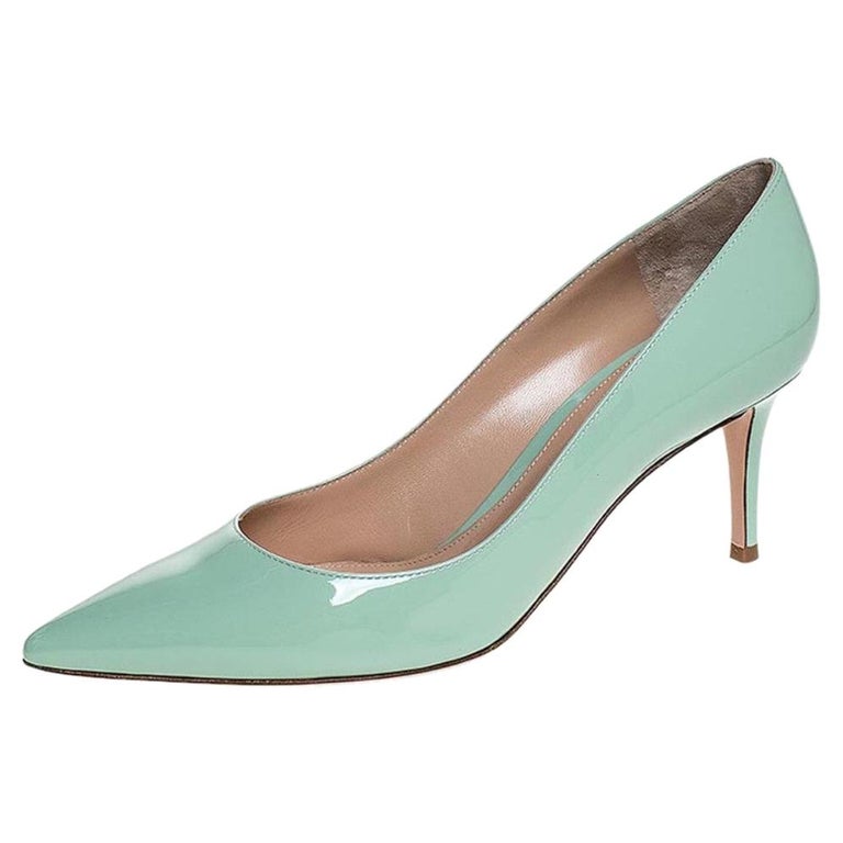 Gianvito Rossi Pistachio Green Pointed Toe Pumps Size 40.5 For Sale at ...