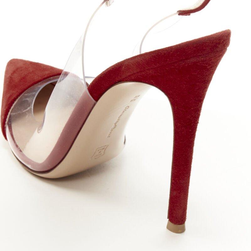 GIANVITO ROSSI - Escarpins à lanières en daim rouge plissé et PVC transparent EU38,5 en vente 4