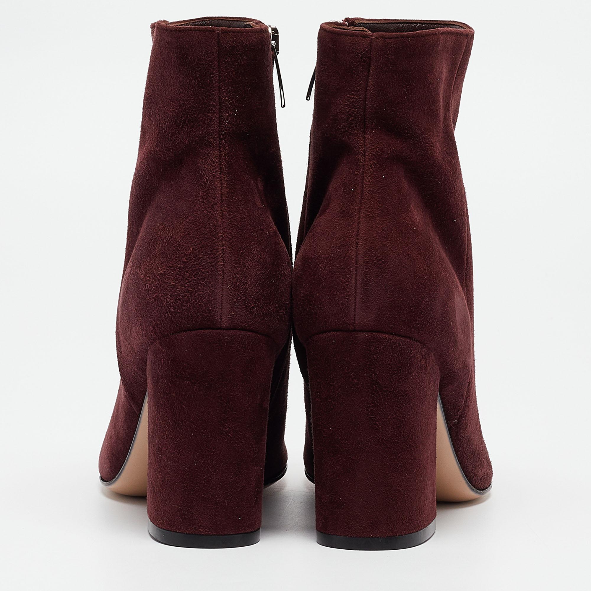 Gianvito Rossi - Bottines à lanières en daim prune, taille 36,5 Pour femmes en vente