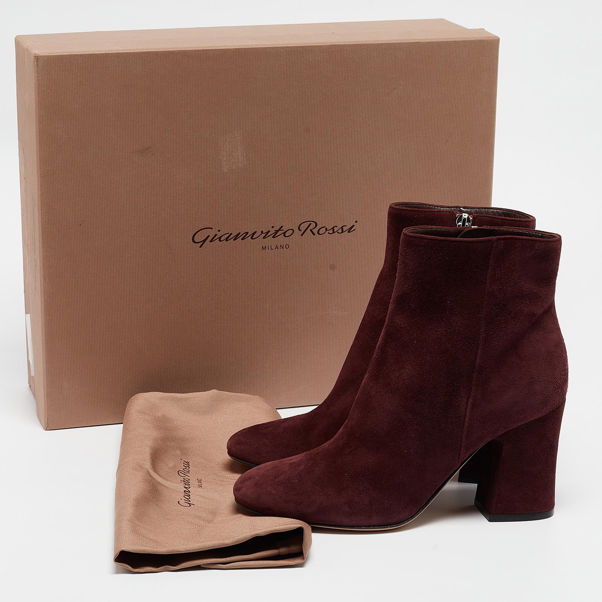 Gianvito Rossi - Bottines à lanières en daim prune, taille 36,5 en vente 4