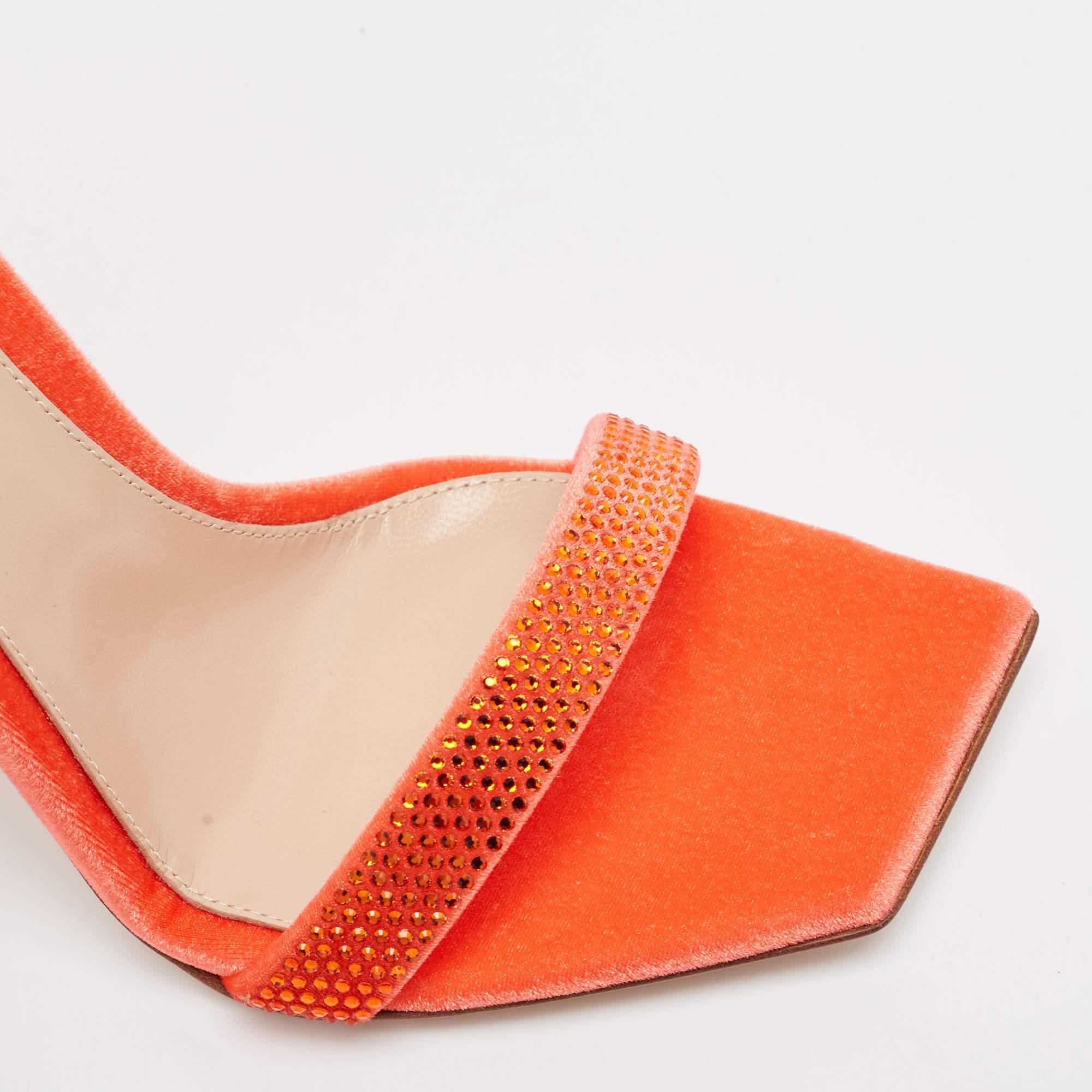 Gianvito Rossi Poppy Red Velvet Embellished Britney Sandals Size 38.5 For Sale 2