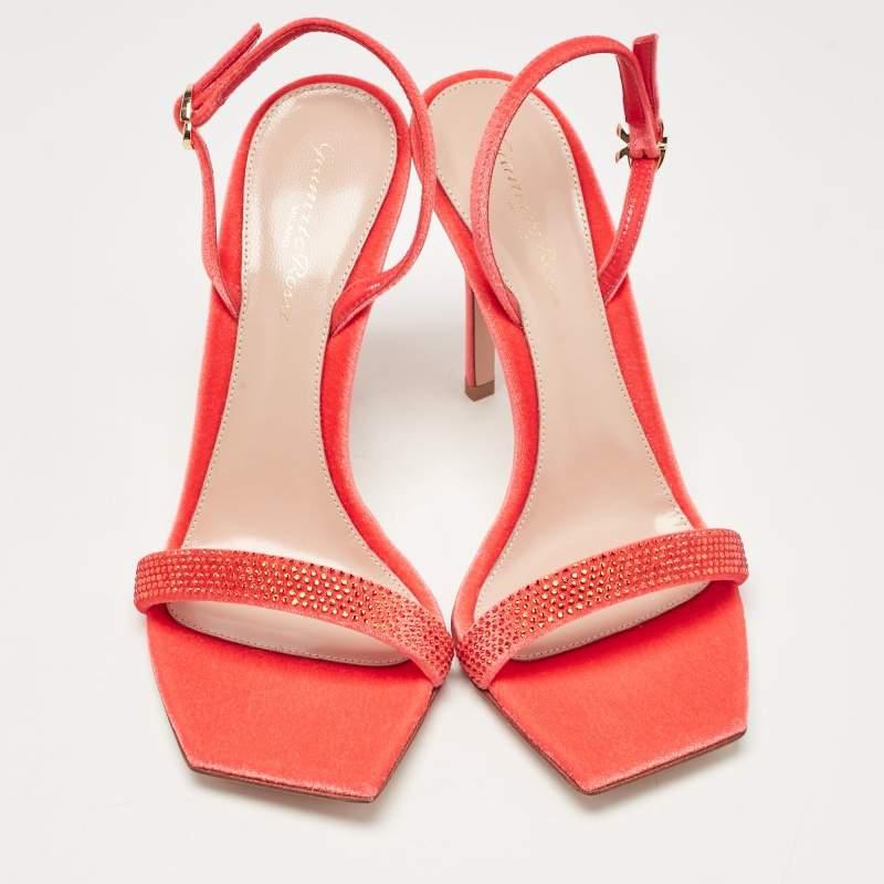 Orange Gianvito Rossi Poppy Red Velvet Embellished Britney Sandals Size 39.5 For Sale