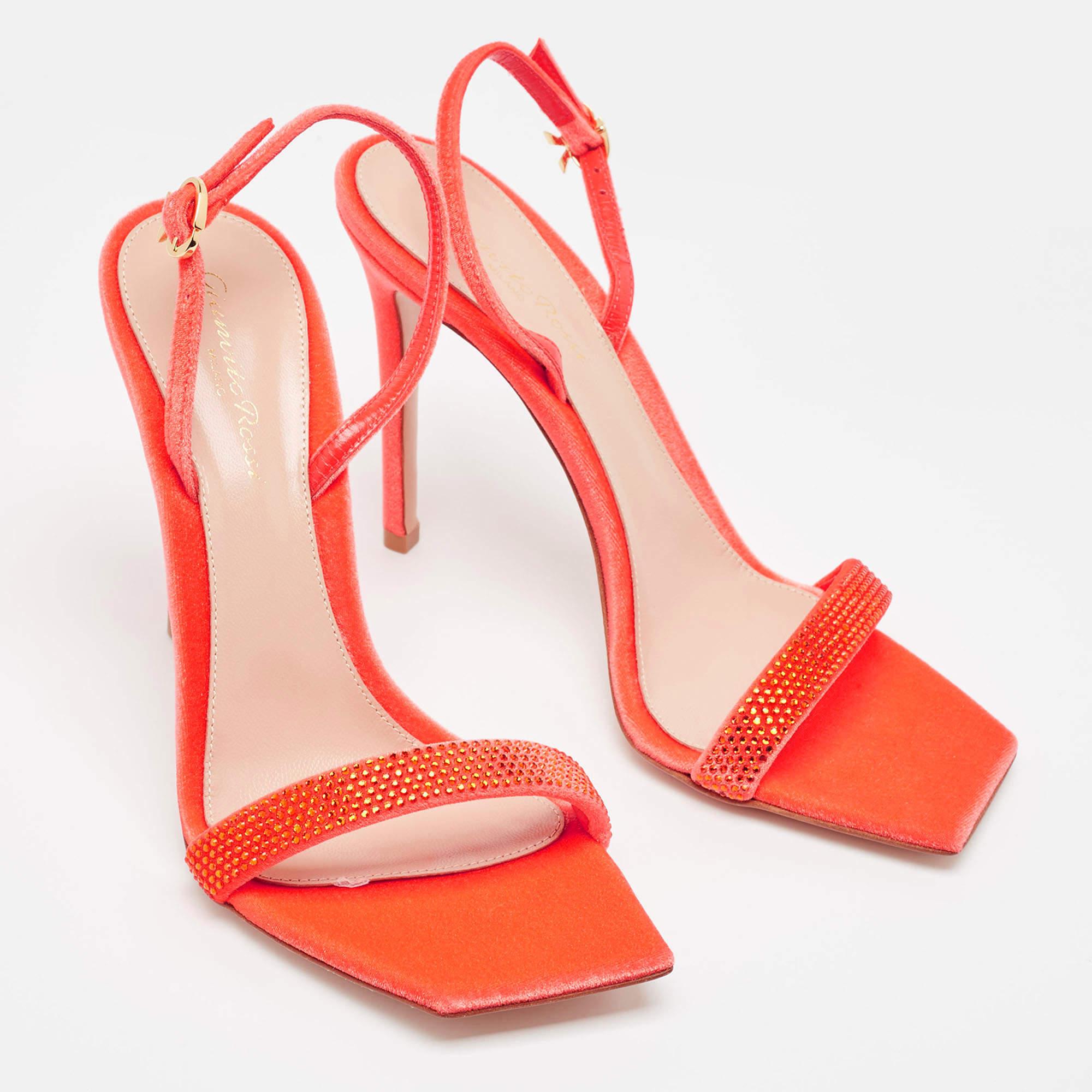 Women's Gianvito Rossi Poppy Red Velvet Embellished Britney Sandals Size 39.5 For Sale