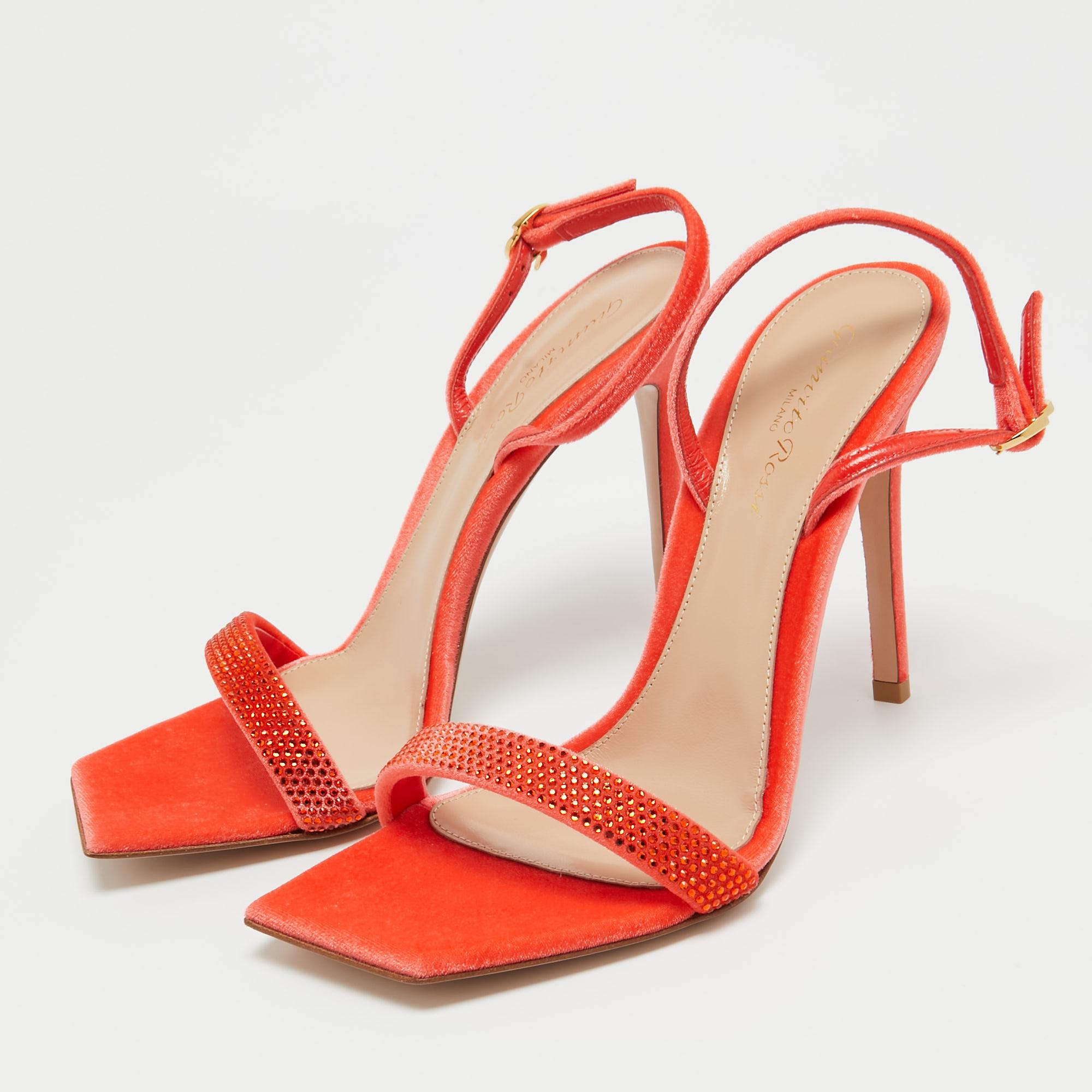 Gianvito Rossi Poppy Red Velvet Embellished Britney Sandals Size 39.5 For Sale 2
