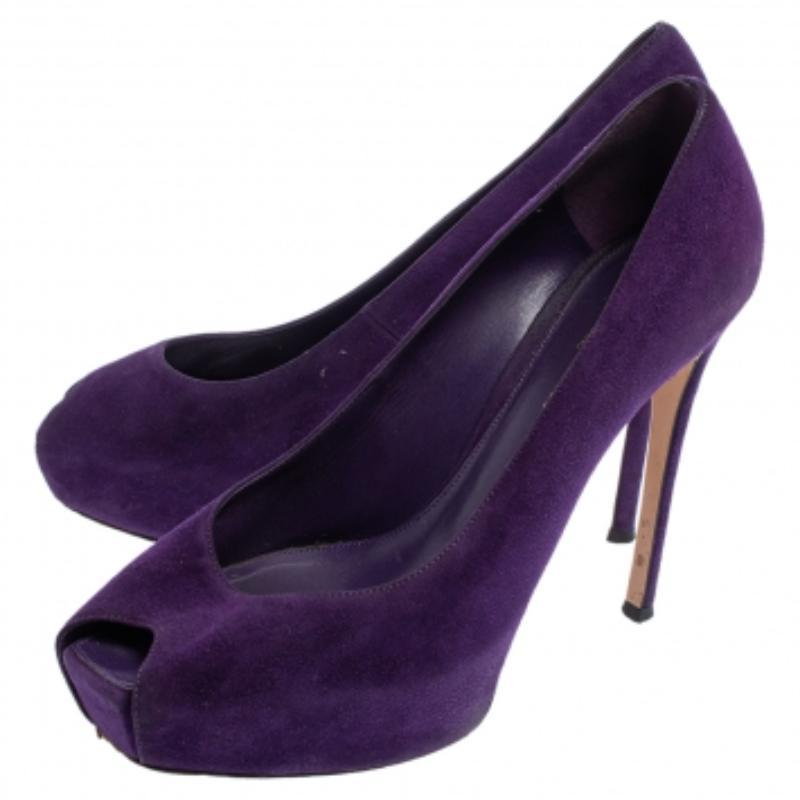 Black Gianvito Rossi Purple Suede Peep Toe Platform Pumps Size 39.5 For Sale