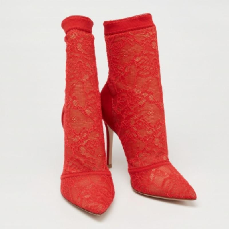 Gianvito Rossi Rote spitz zulaufende Stiefeletten aus Spitze und Wildleder Größe 39 (Grau) im Angebot