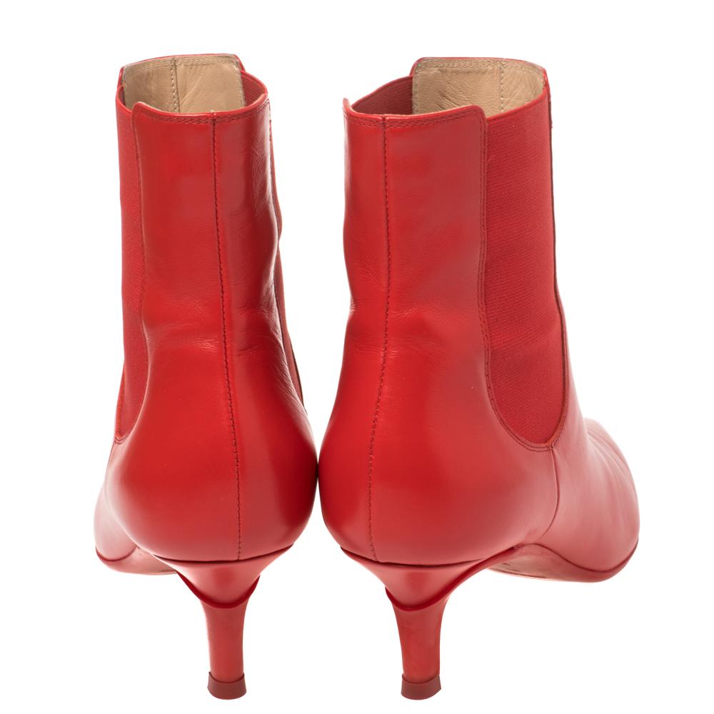 Rouge Gianvito Rossi - Bottines en cuir rouge, taille 36,5 en vente