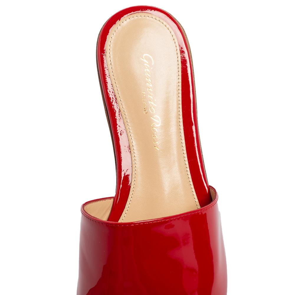 Gianvito Rossi Red Patent Leather Capri Flat Slides Size 36 2