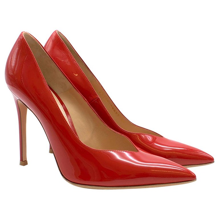 Gianvito Rossi Red Patent Leather V-Cut Pump SIZE 39 For Sale at 1stDibs