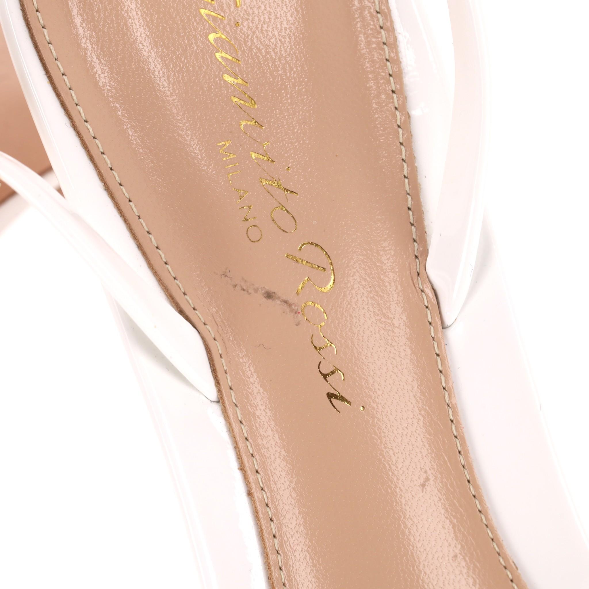 Gianvito Rossi - Sandales en cuir verni avec boucle et ruban en vente 4