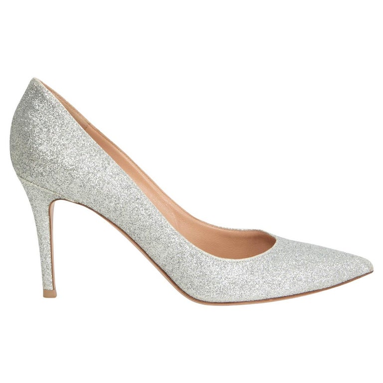 GIANVITO ROSSI silver GLITTER POINTED TOE Pumps Shoes 38.5 For Sale at  1stDibs