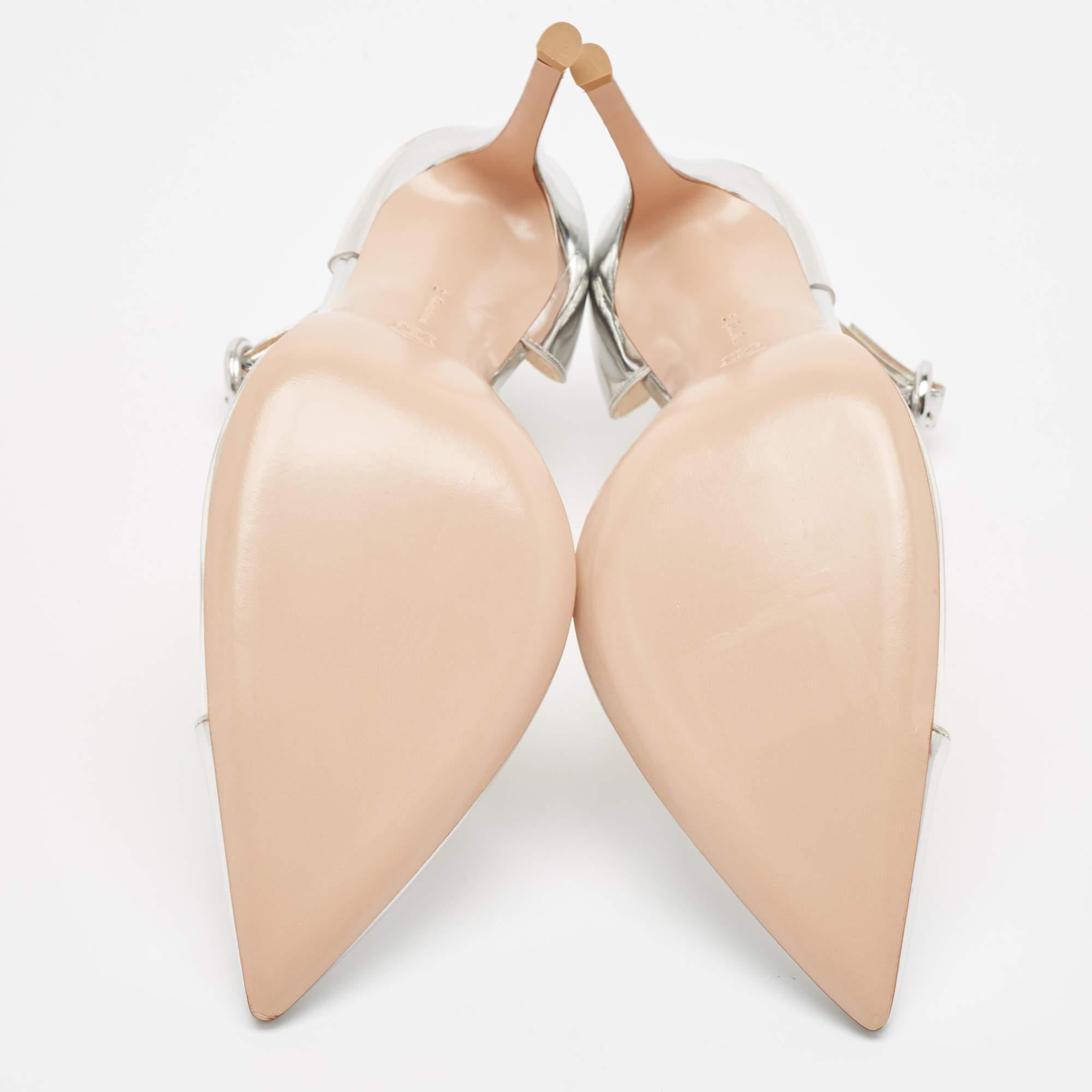 Gianvito Rossi Bombas de anís de cuero plateado y PVC Talla 41 en venta 1