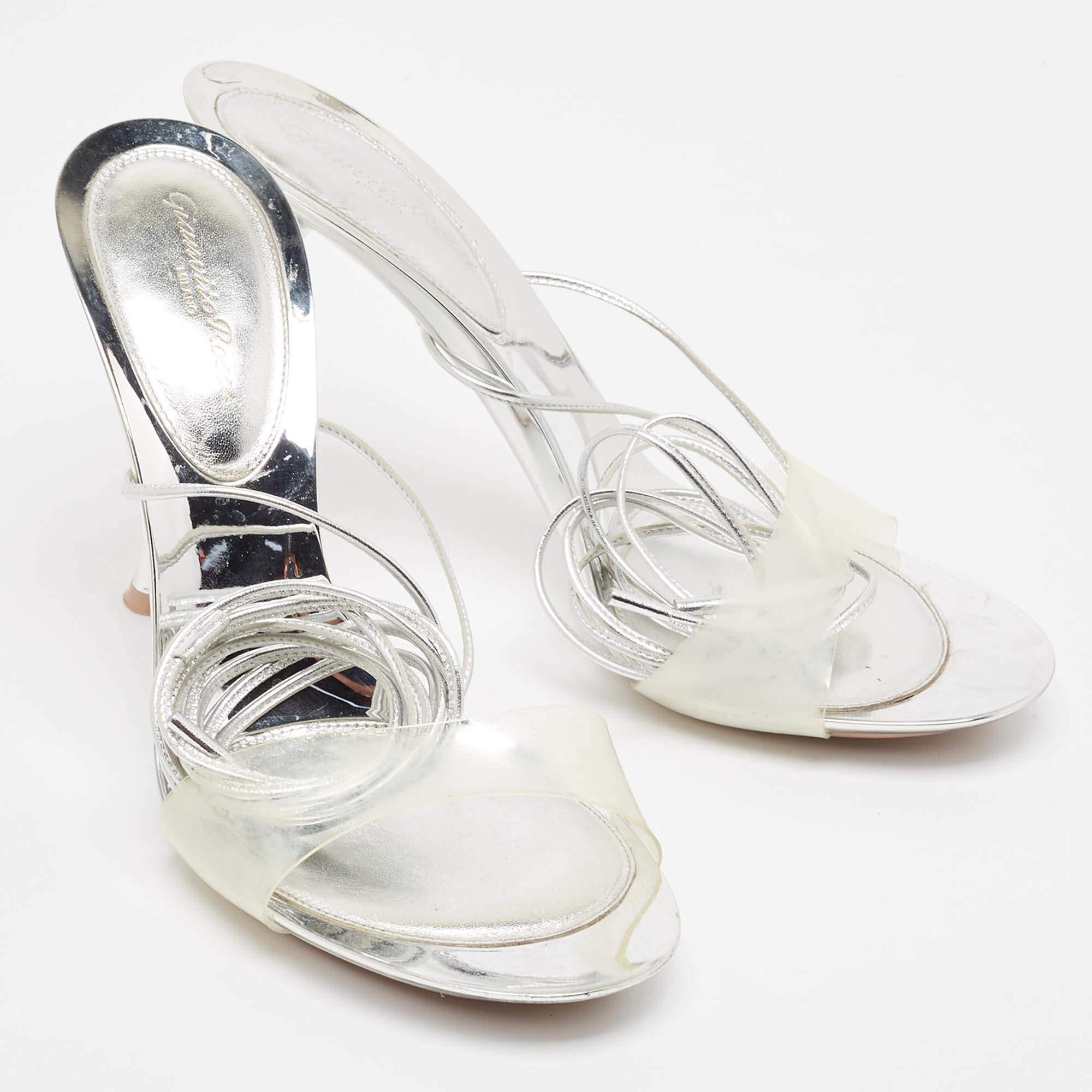 Women's Gianvito Rossi Silver Leather and PVC Spice Sandals Size 41 For Sale