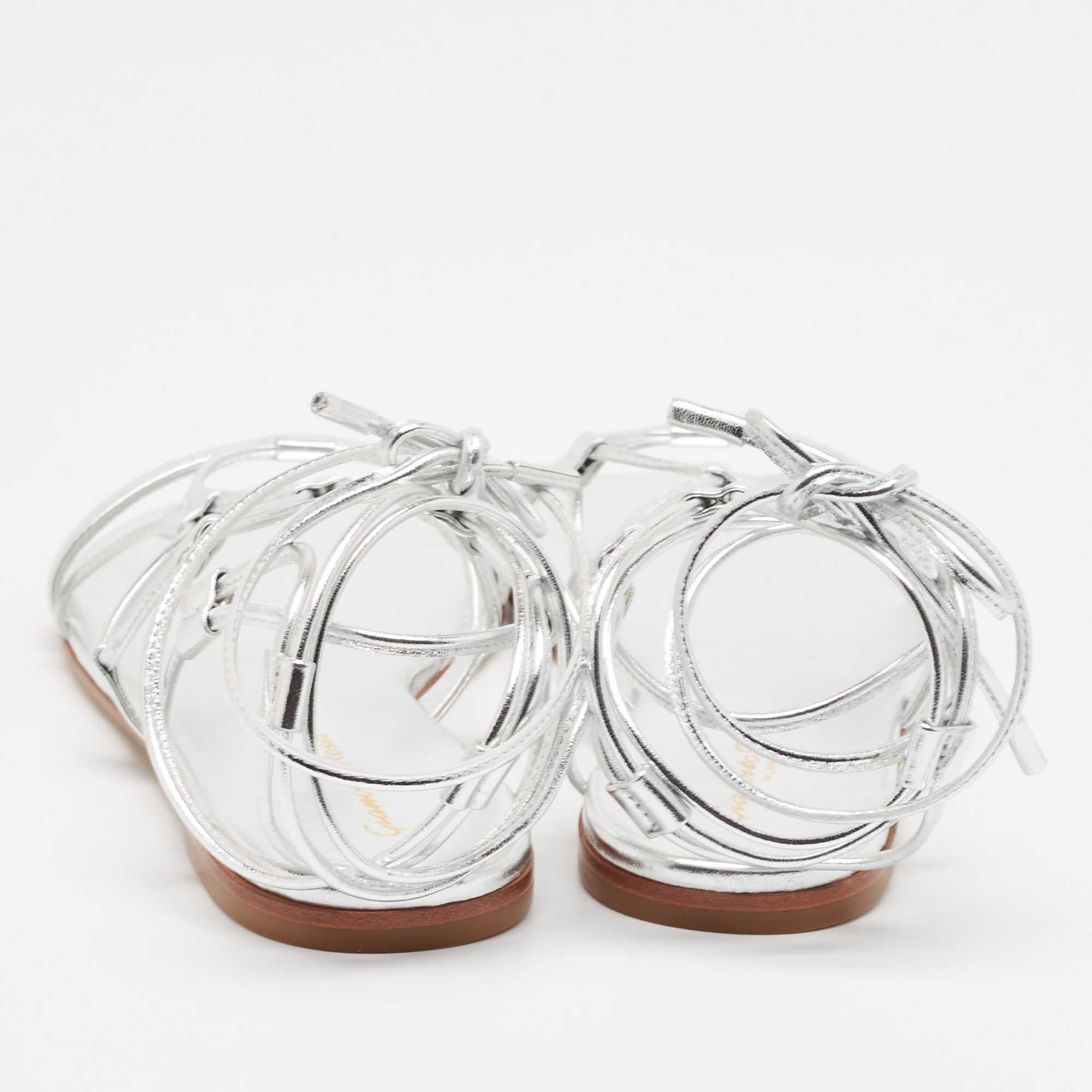Donna Gianvito Rossi Silver Leather Giza Flat Sandals Taglia 37 in vendita
