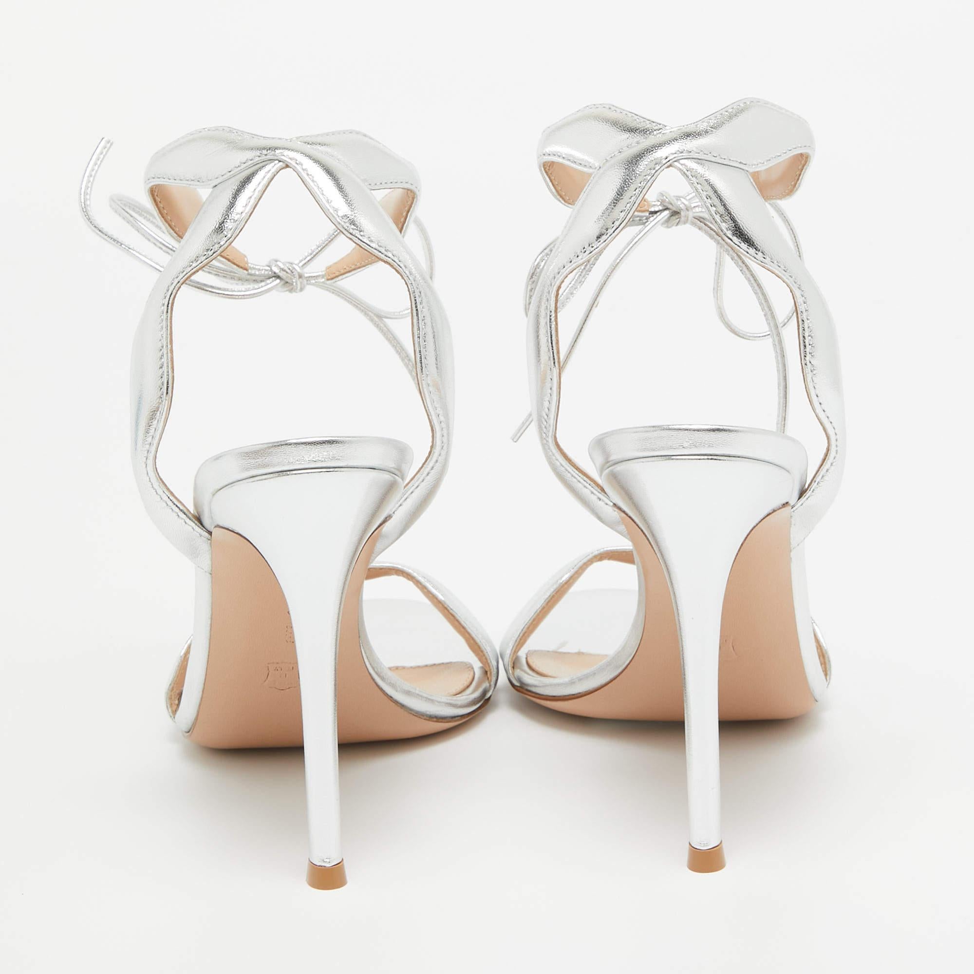 Gianvito Rossi Silver Leather Wavy Ankle Tie Sandals Size 38 For Sale 2