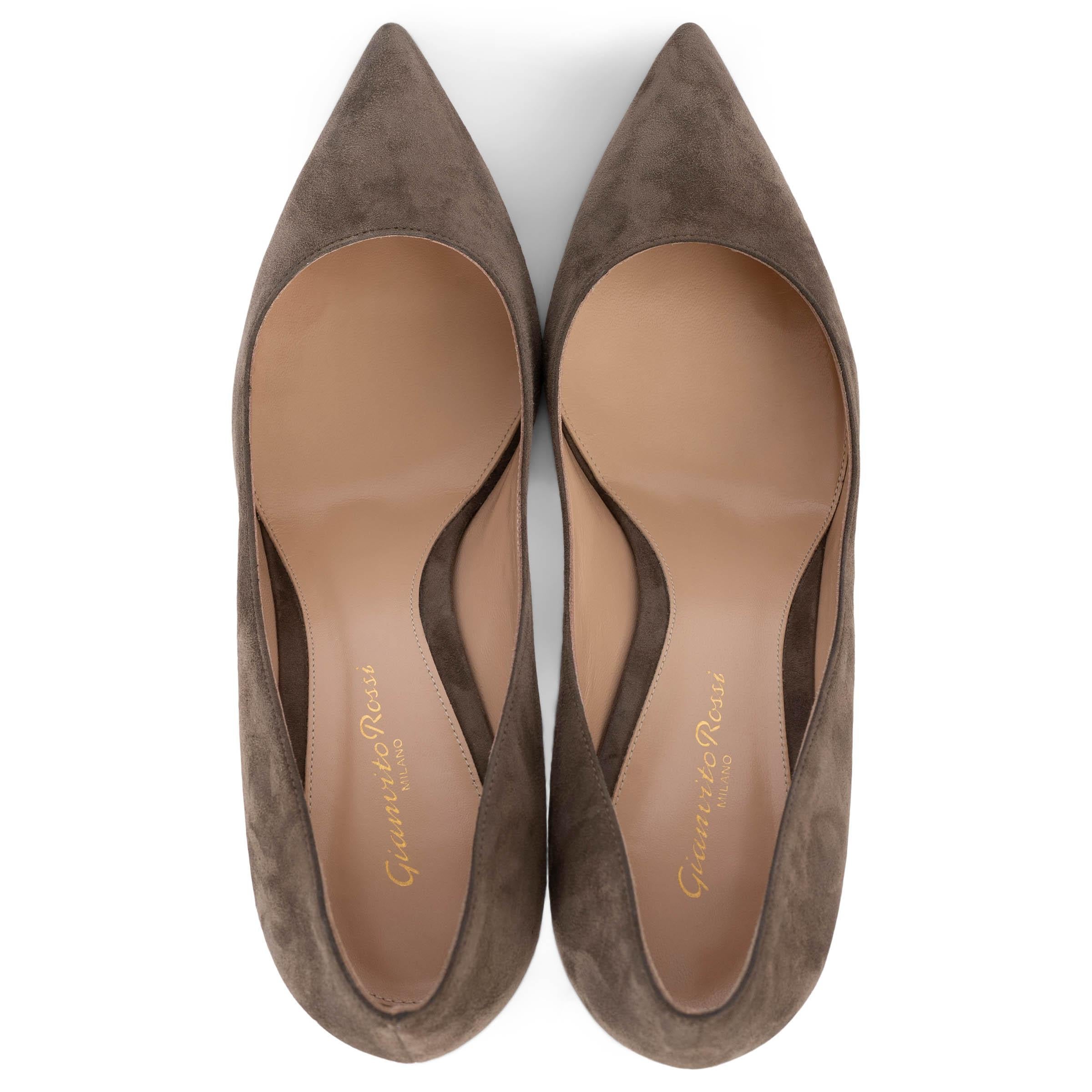Women's GIANVITO ROSSI taupe suede GIANVITO 70 Pumps Shoes 40 For Sale