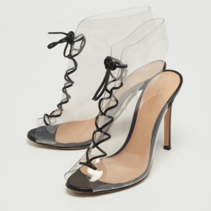 Donna Gianvito Rossi Trasparente/Nero in PVC e Pelle Helmut Lace Up Booties Taglia 37 in vendita